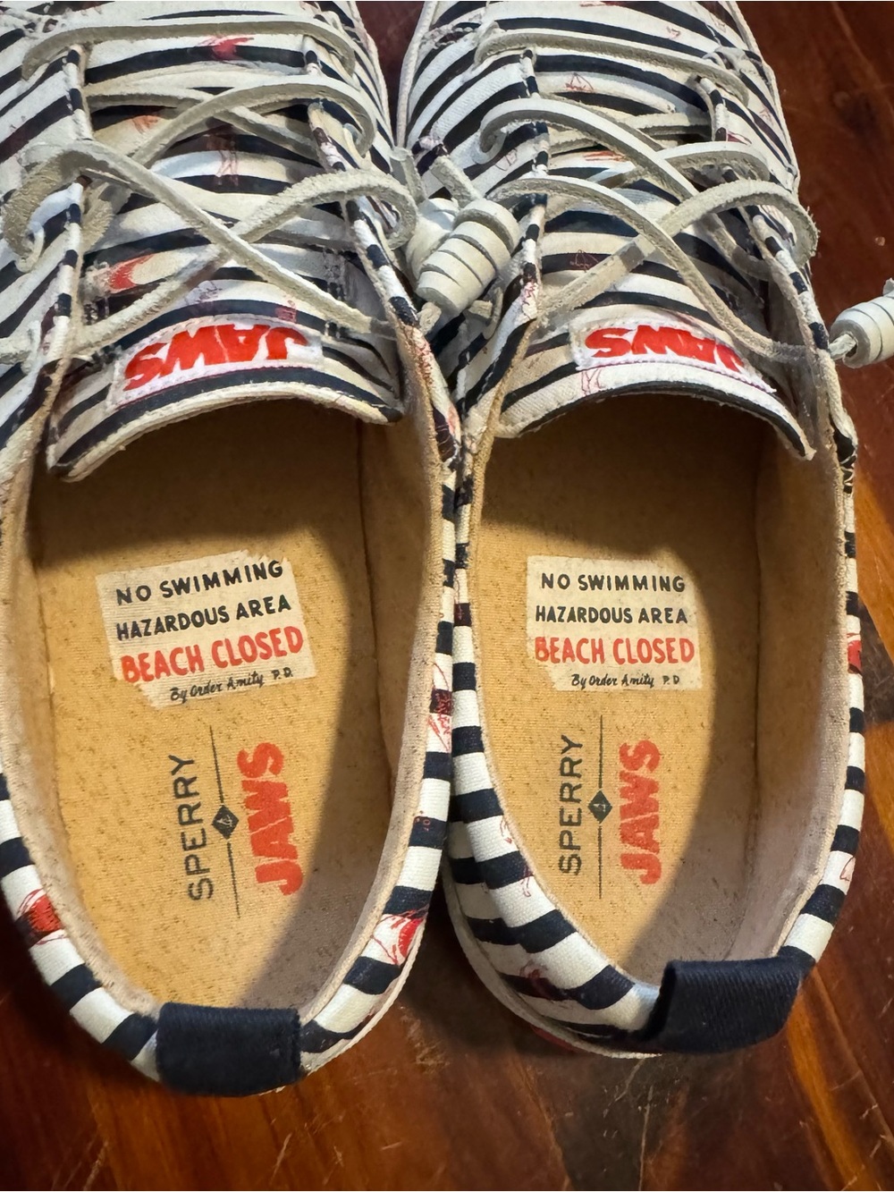 Sperry Women’s Striped Canvas Sneakers in Navy, White & Red
Jaws themed - Picture 3 of 7